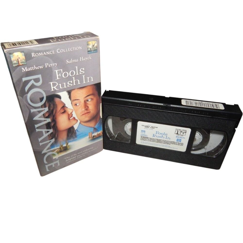 FOOLS RUSH IN Matthew Perry Salma Hayek vintage VHS in original paper case